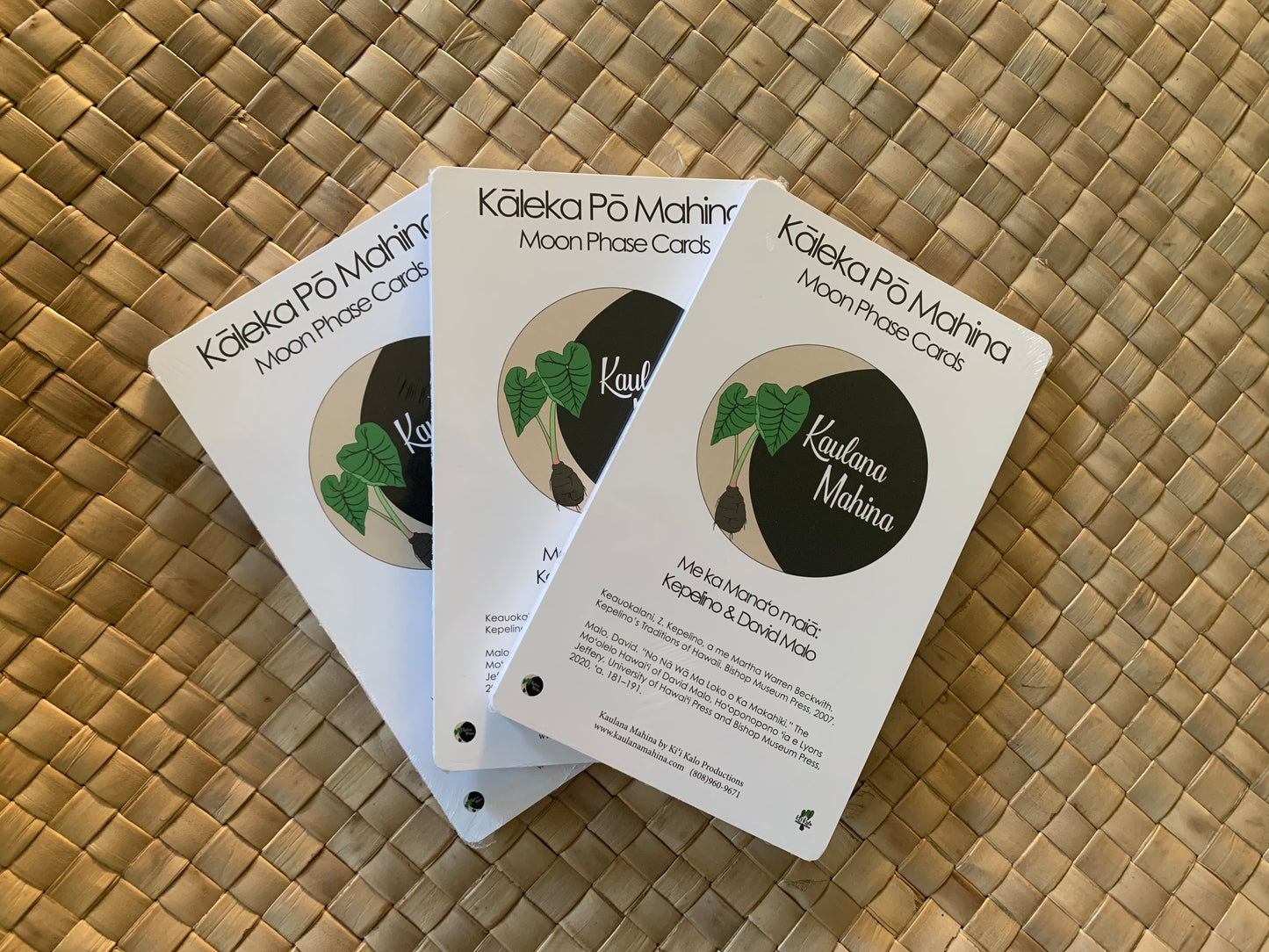 Kāleka Pō Mahina - Moon Phase Cards