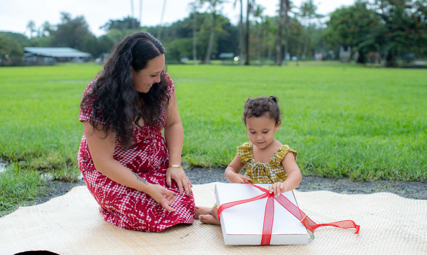 Ready-To-Gift Book Boxes