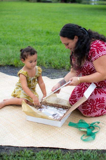 Ready-To-Gift Book Boxes