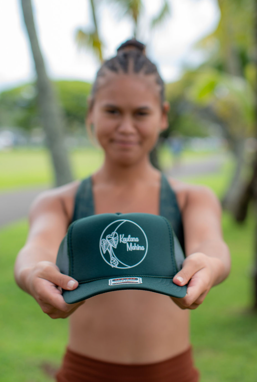 Pāpale Kaulana Mahina Logo
